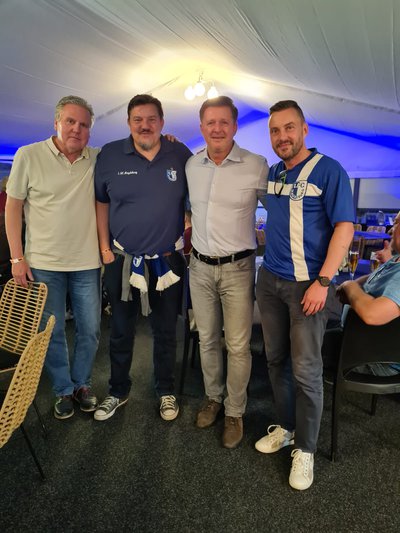 v.l.n.r.: Michael Müller, Steffen Liesegang, Trainer FCM Christian Titz, Dennis Rauhut